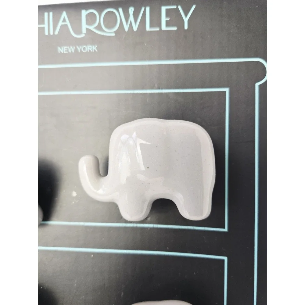 Cynthia Rowley set of 6 Drawer‎ Knobs New ceramic elephant kids bedroom nursery